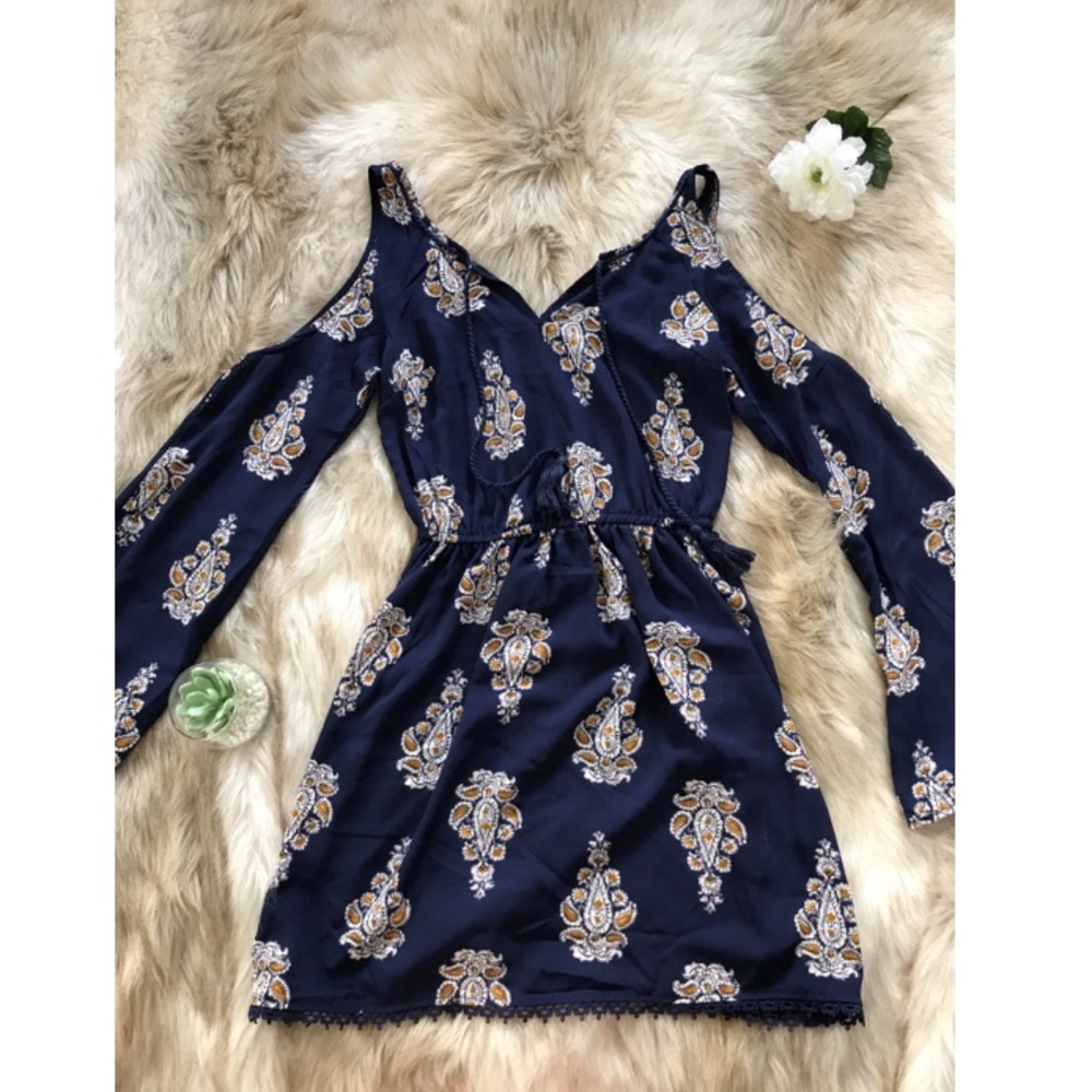 navy cold shoulder dress